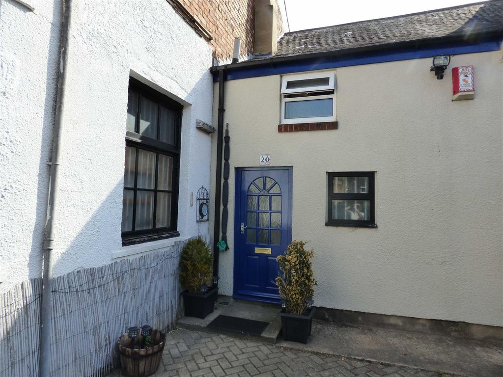 Property photo 1 of 7