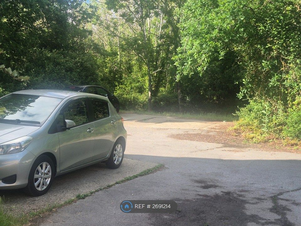 Property photo 2 of 7