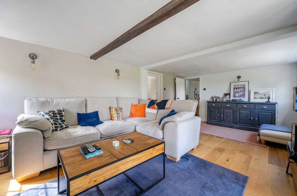 Property photo 2 of 26 1469816-15-6A1F0c...