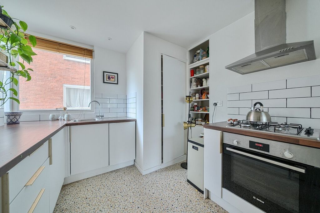 Property photo 1 of 12 Picture No. 04