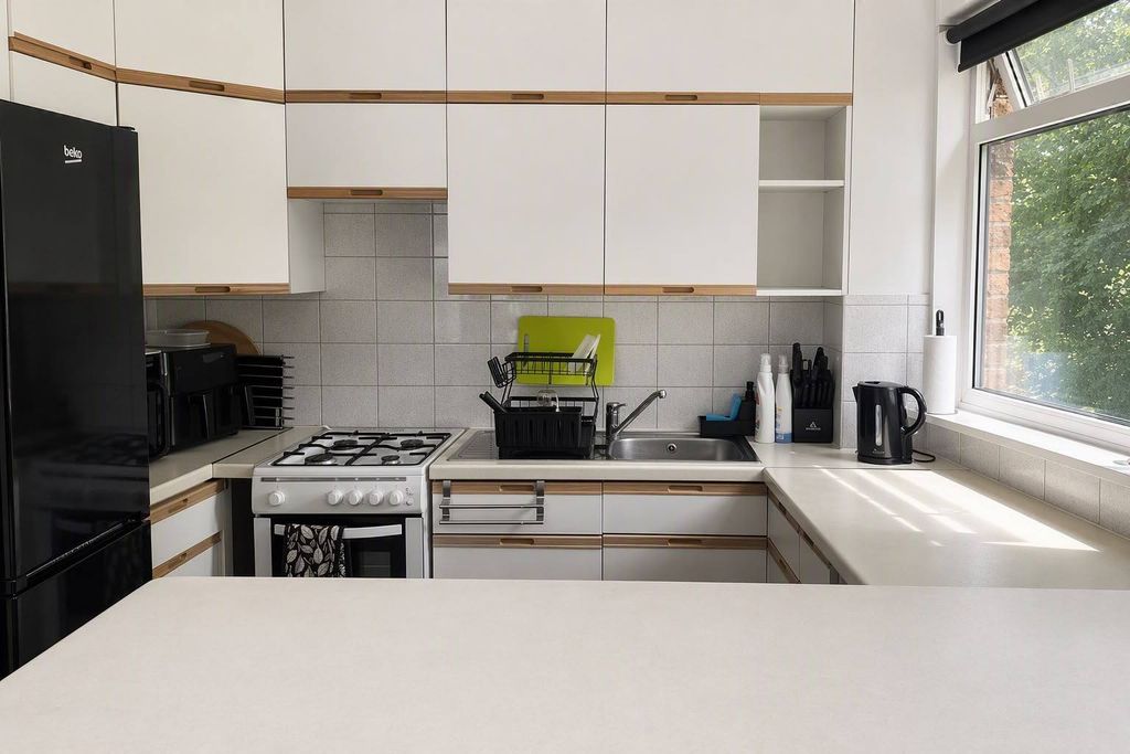 Property photo 1 of 10 1 Bed Maisonette To Rent Ranelagh Mews, South Ealing W5