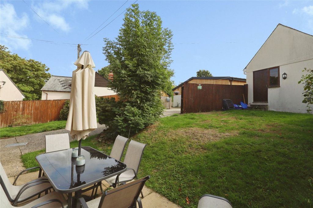 Property photo 3 of 21 Picture No. 03