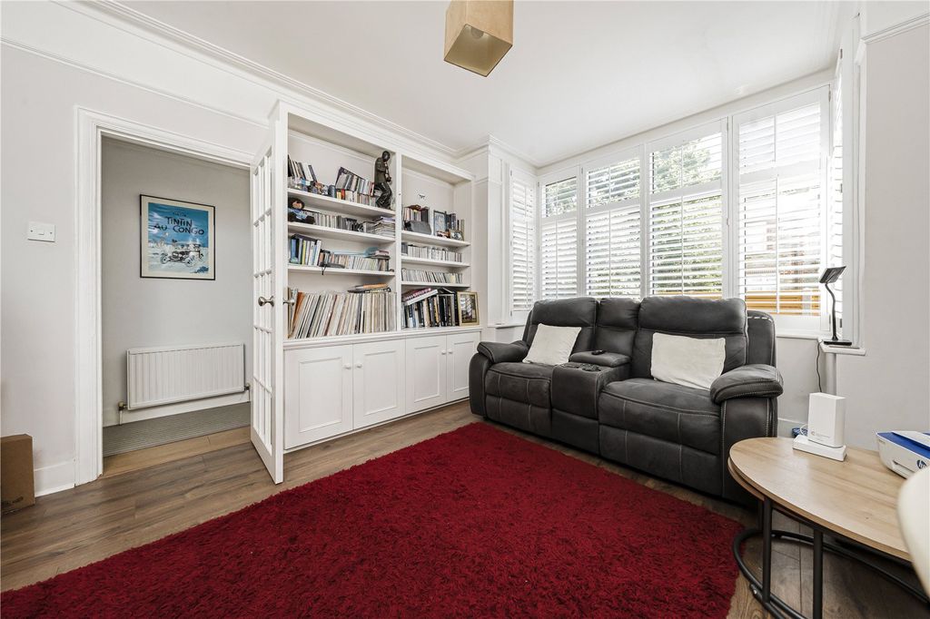 Property photo 3 of 17 Picture No. 06
