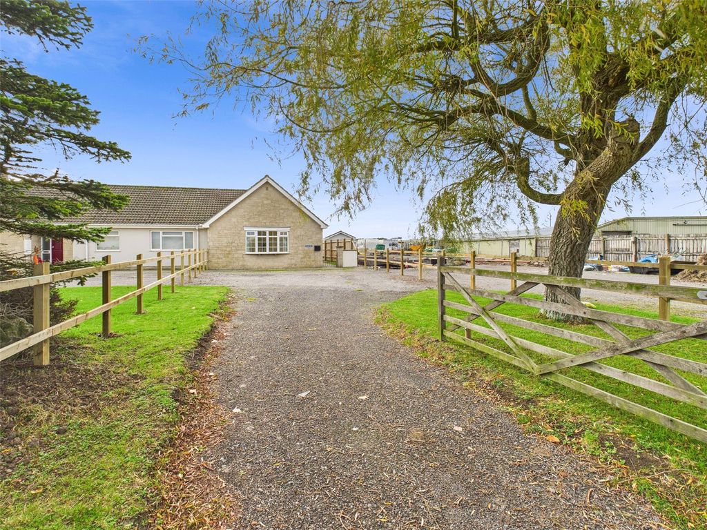 Property photo 1 of 15 Picture No. 31