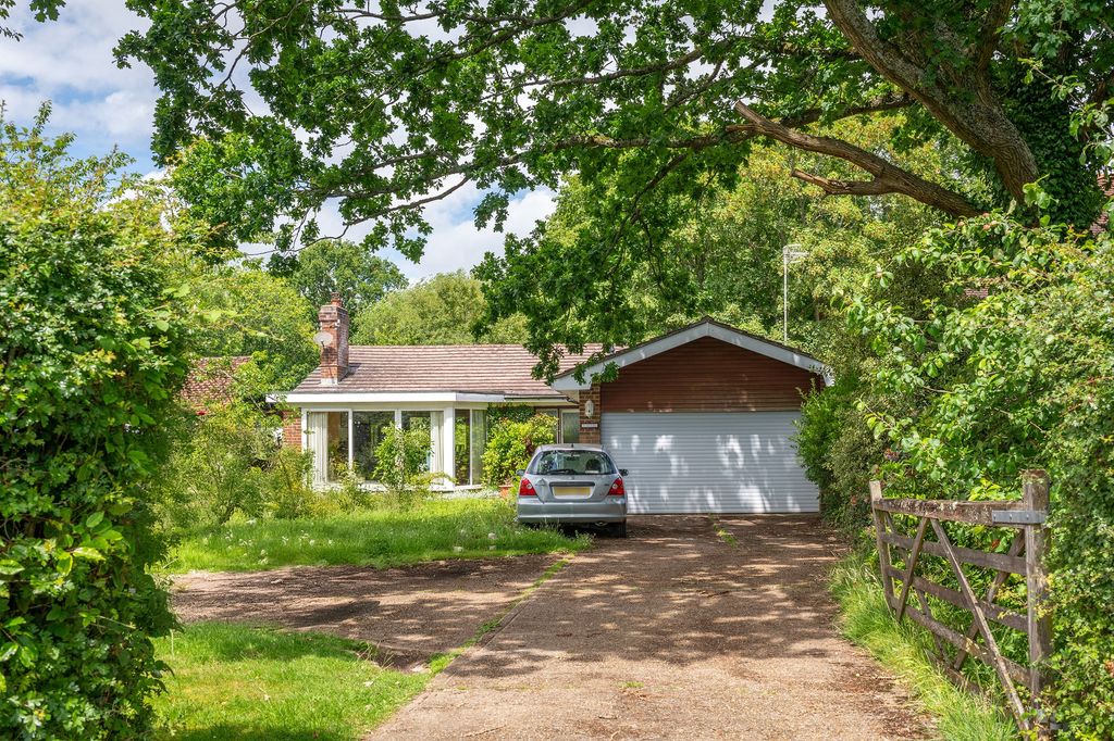 Property photo 1 of 25
