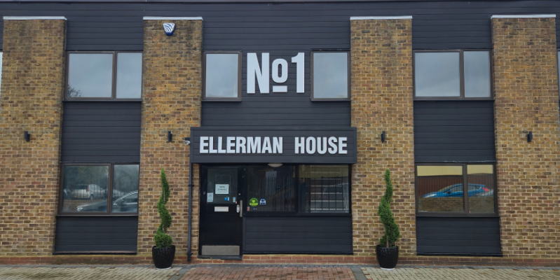 Property photo 1 of 6