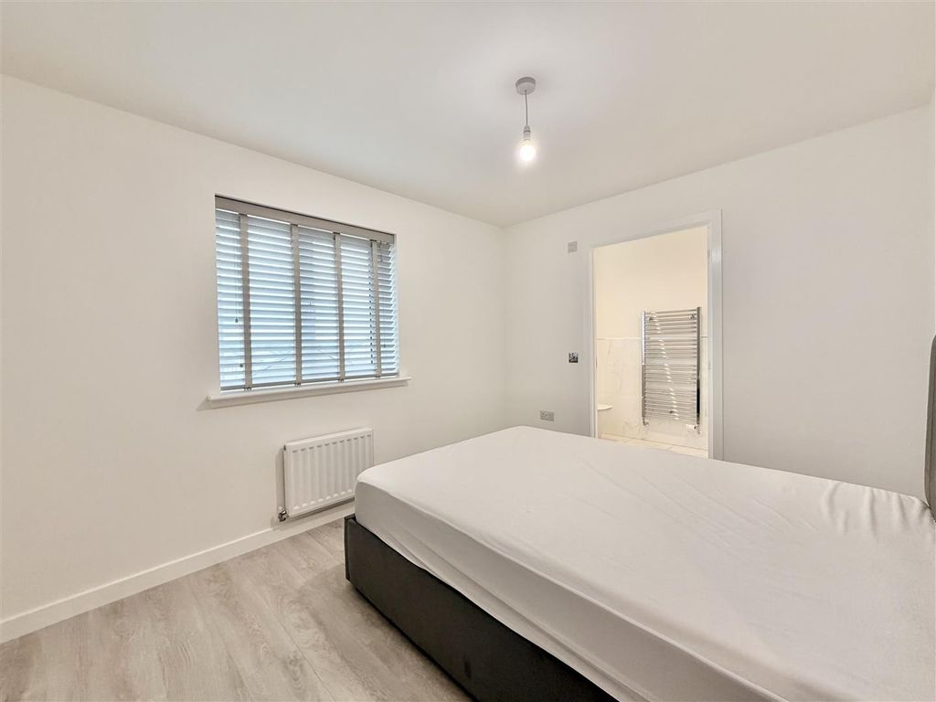 Additional image 23 of 5 bed detached house for saleArisaig Grove, Hamilton ML3