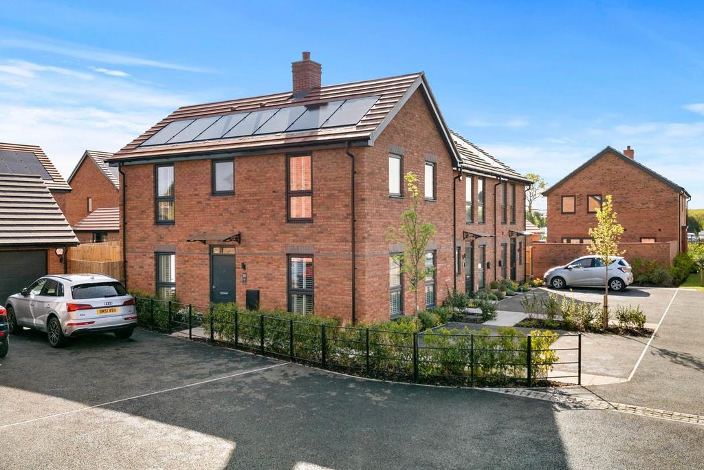 Property photo 1 of 22