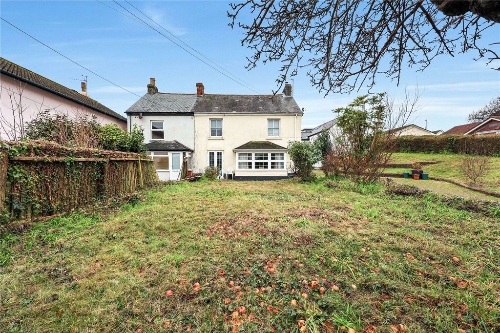 Property photo 2 of 23 Picture No. 03