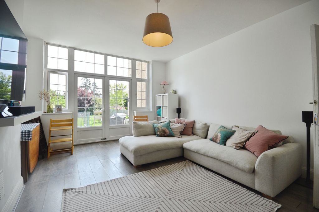 Property photo 1 of 19 Reception Room