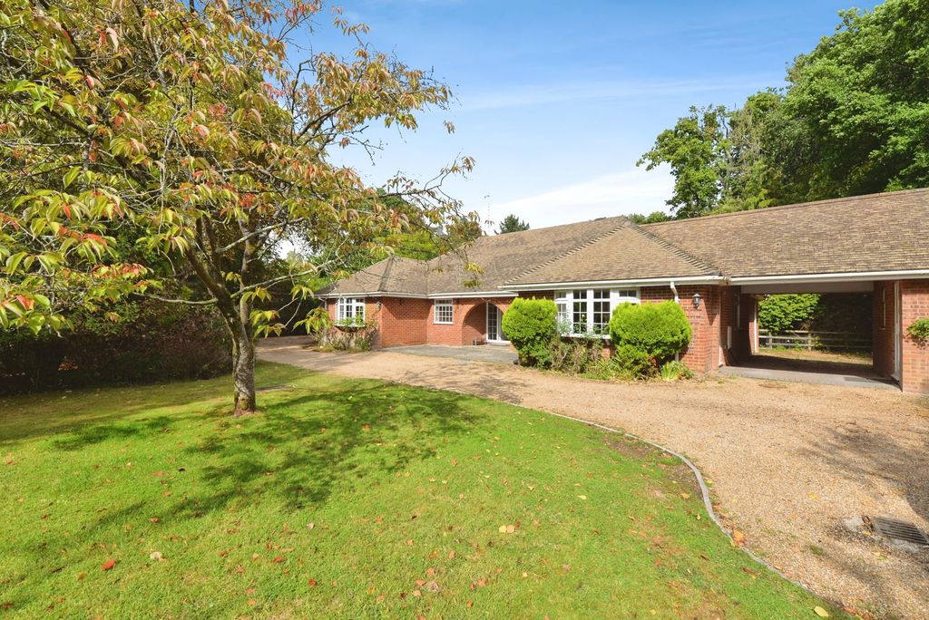 Property photo 1 of 26