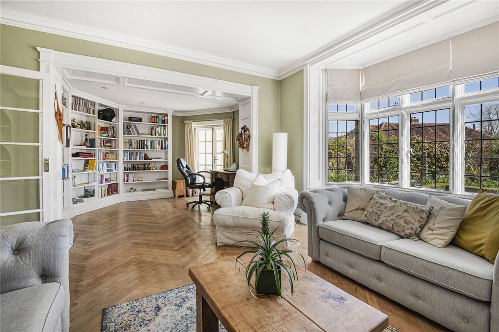 Property photo 2 of 33 Drawing Room