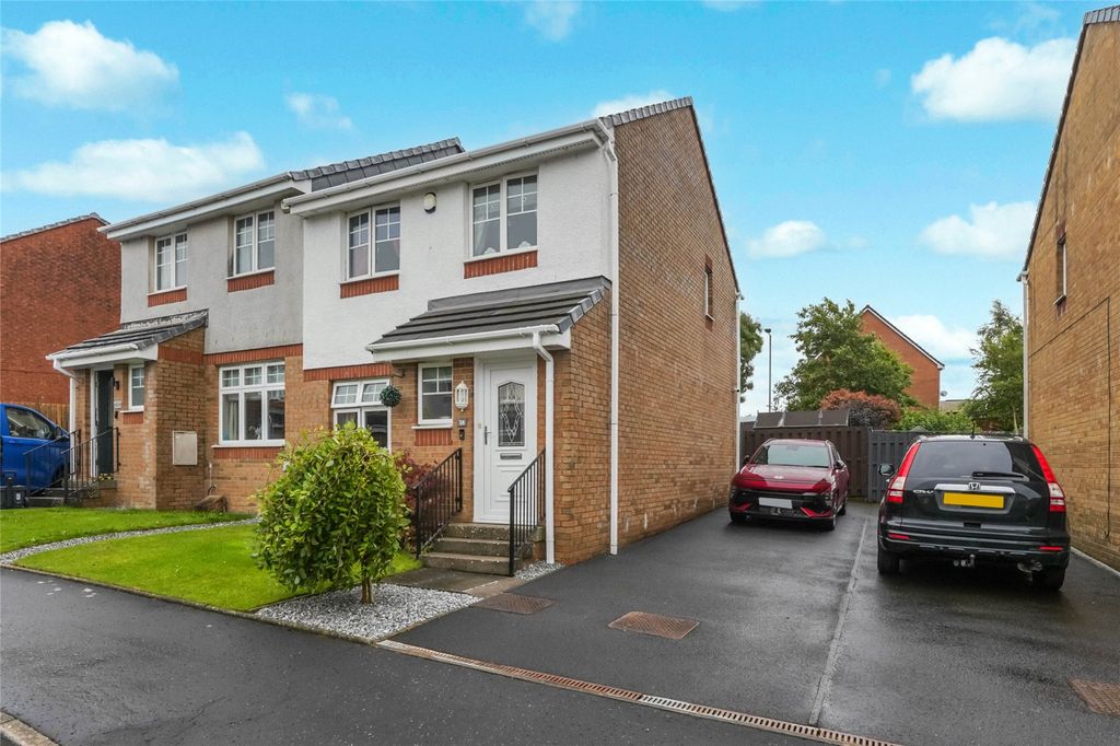 Property photo 1 of 25 External