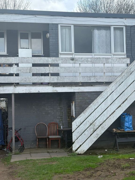 Property photo 2 of 2