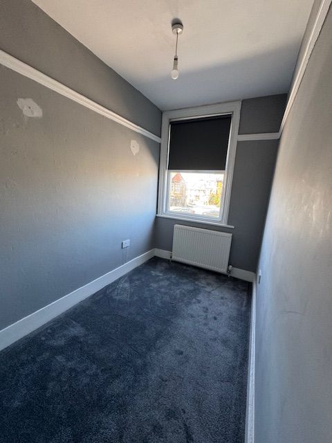 Property photo 2 of 3
