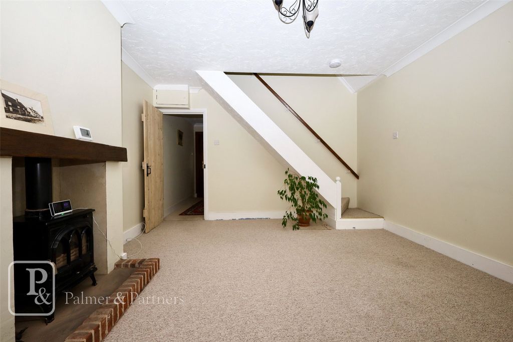 Property photo 2 of 14 Picture No. 36