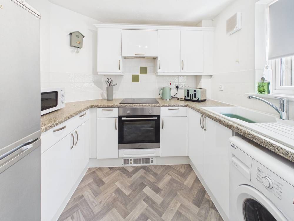 Property photo 2 of 13