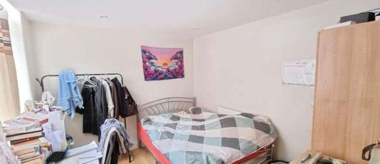 Property photo 1 of 3