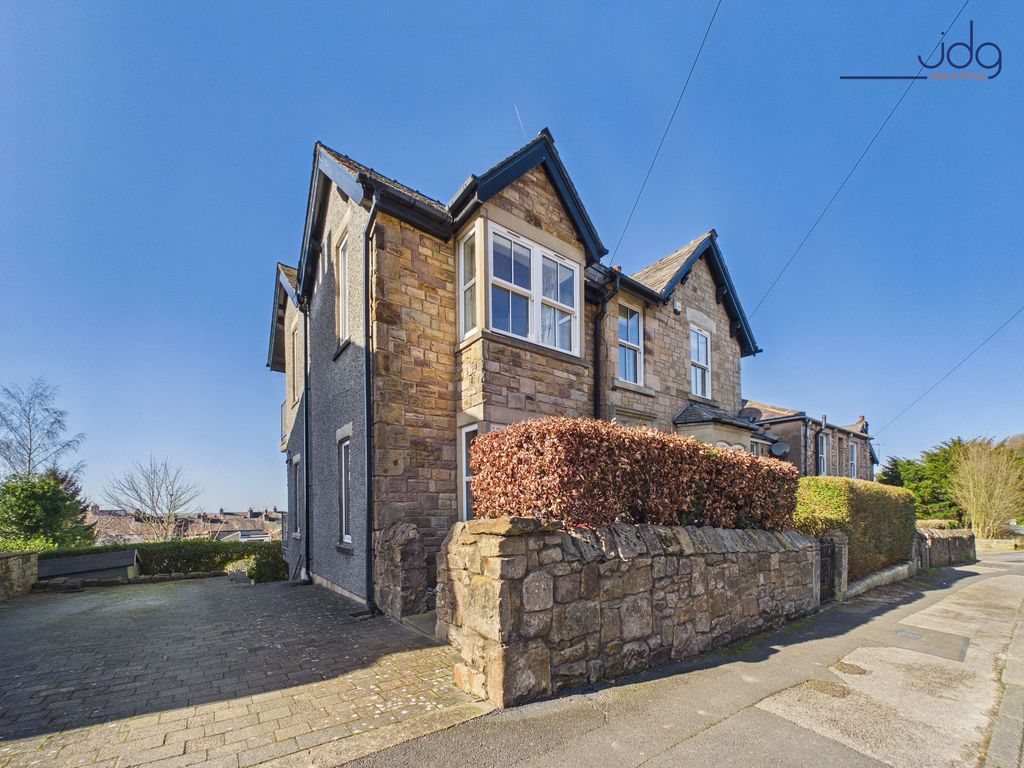 Property photo 1 of 24 Welcome To Derwent Road