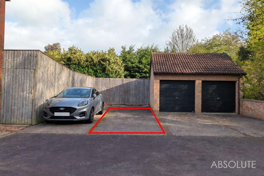 Property photo 2 of 3