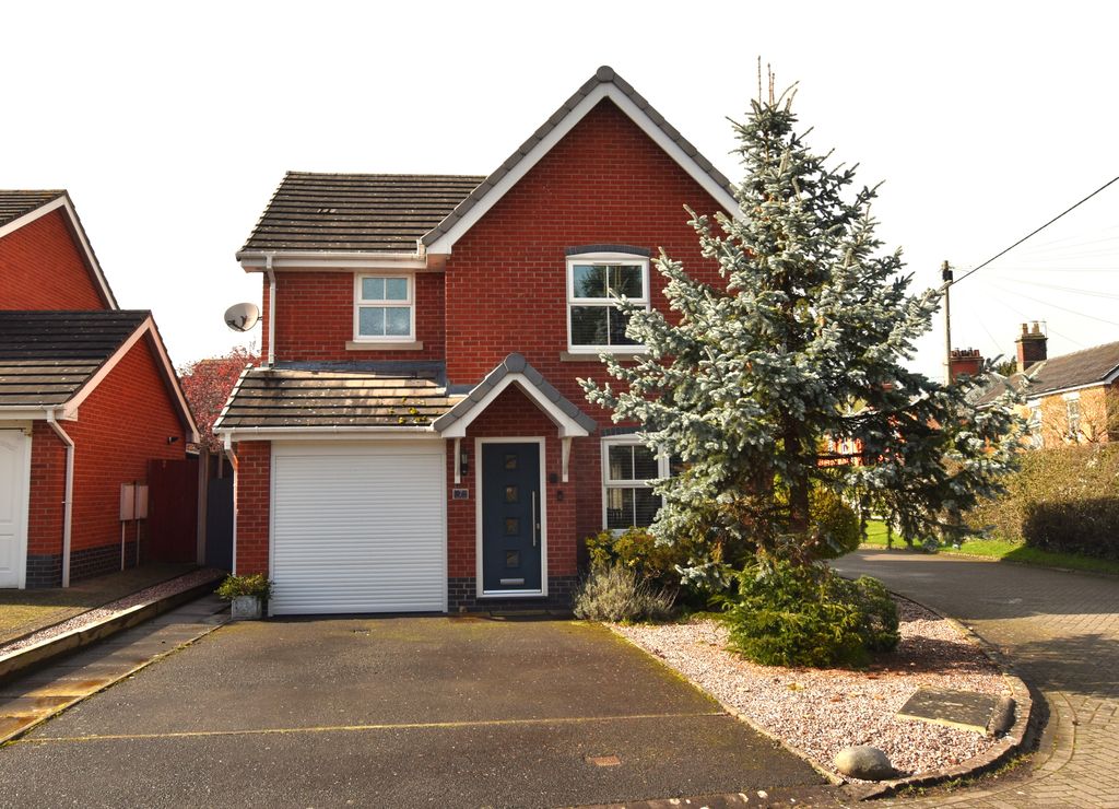 Property photo 1 of 21 Front3