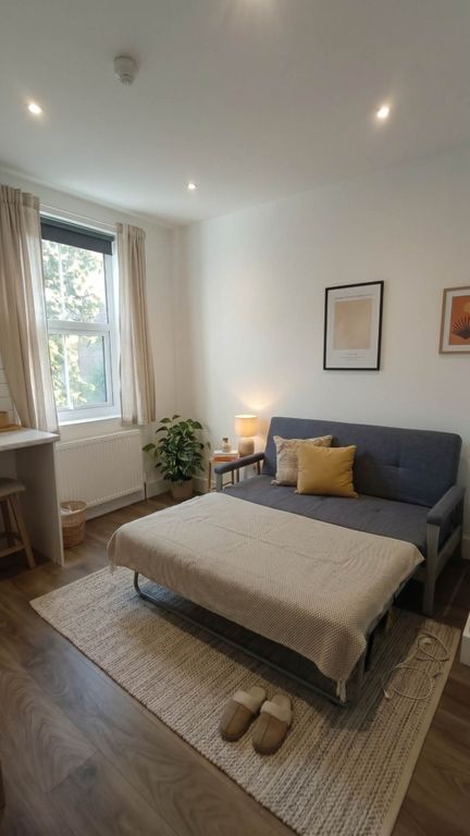 Property photo 1 of 4