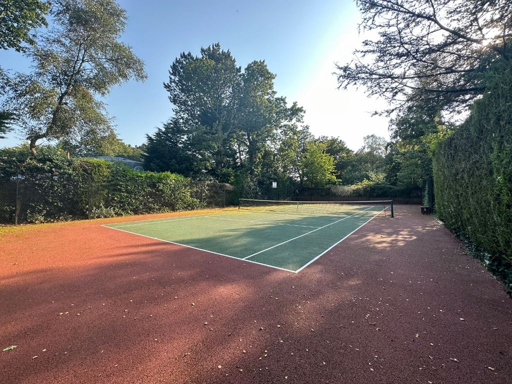 Property photo 2 of 63 Photo 59