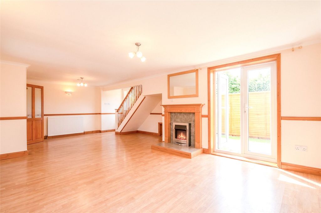 Property photo 3 of 10 Picture No. 20