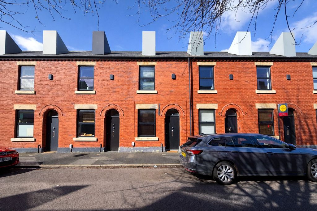 Property photo 1 of 10 Picture No. 01