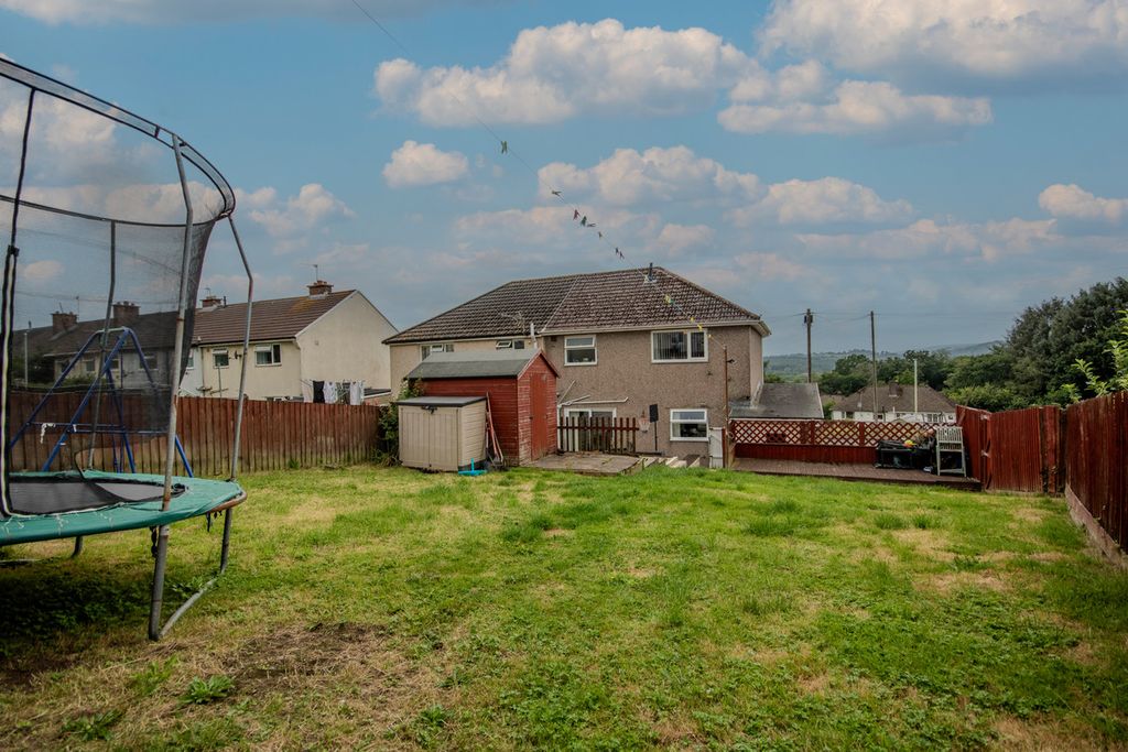 Property photo 3 of 26