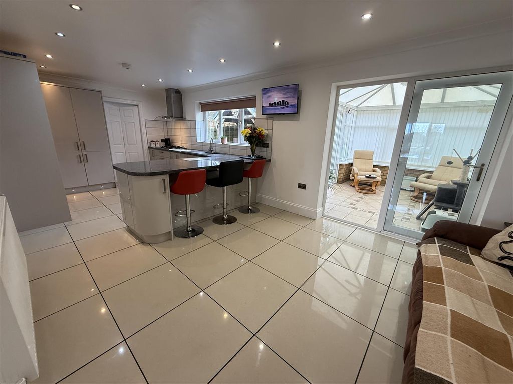 Additional image 11 of 5 bed detached house for saleClos Y Capel, Llanelli SA14