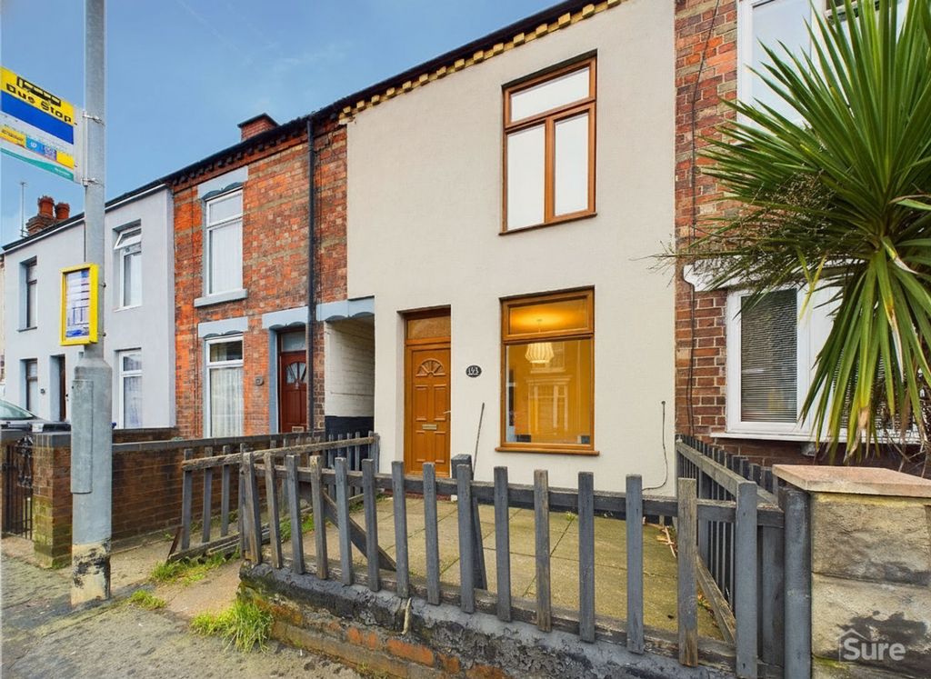 Property photo 1 of 12