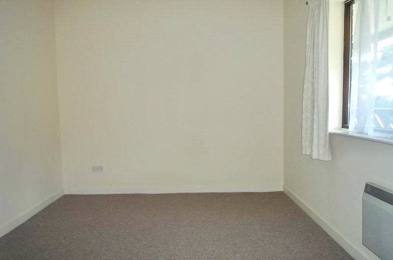 Property photo 3 of 6 Picture No. 09