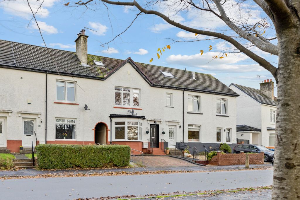 Property photo 1 of 27