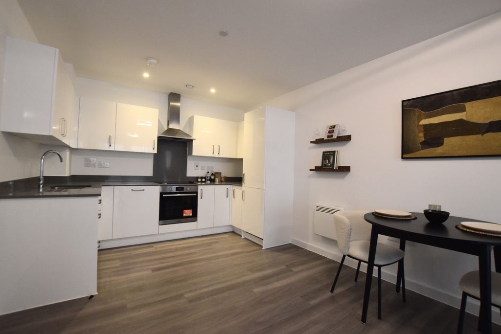 Property photo 3 of 12 Flat 10 Grand Court Dining