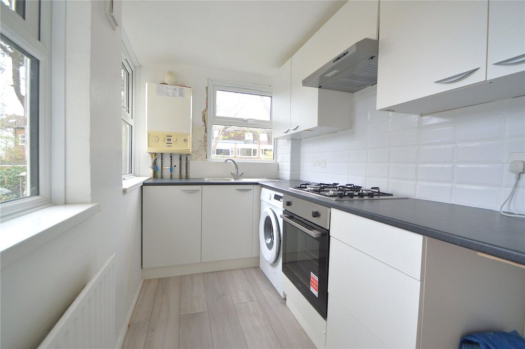 Property photo 2 of 6 Picture No. 01