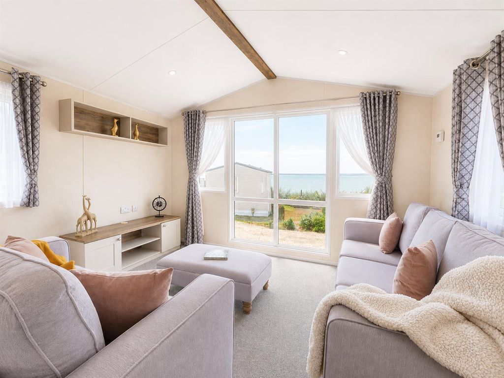 Property photo 2 of 15 Pegwell Lounge.Png