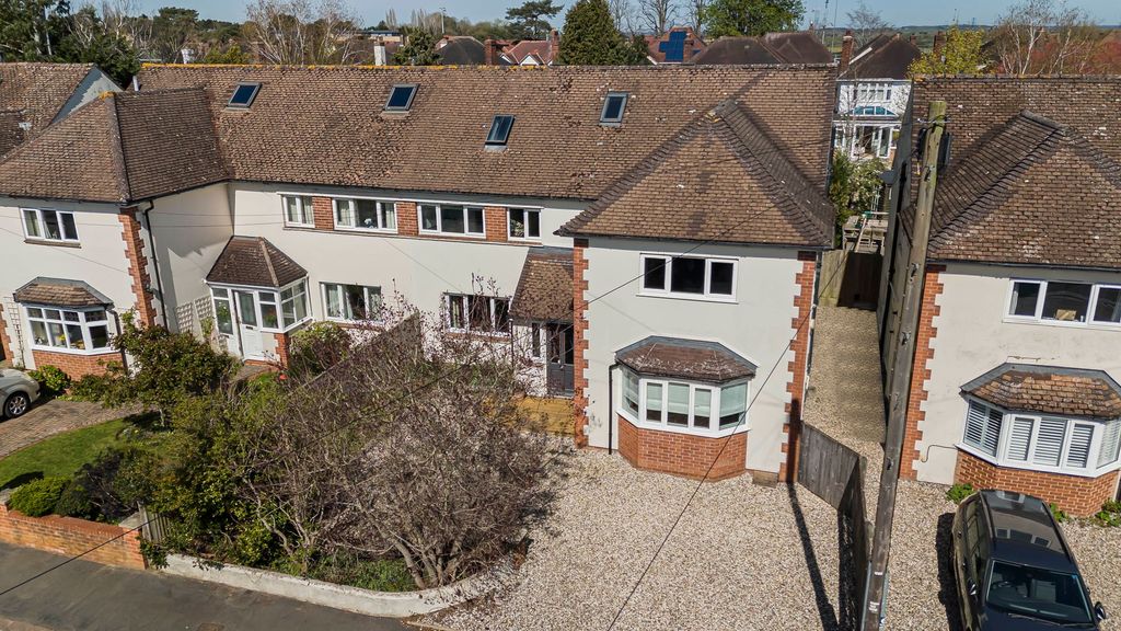 Property photo 1 of 29 Front