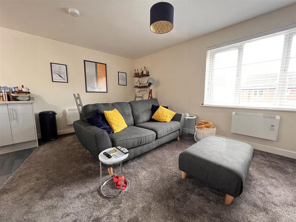 Property photo 3 of 9 Photo 07-11-2023, 11 44 20.Jpg