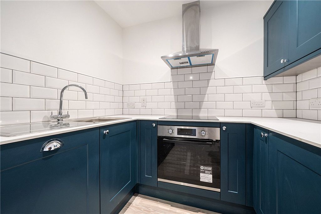 Property photo 2 of 10 Picture No. 02