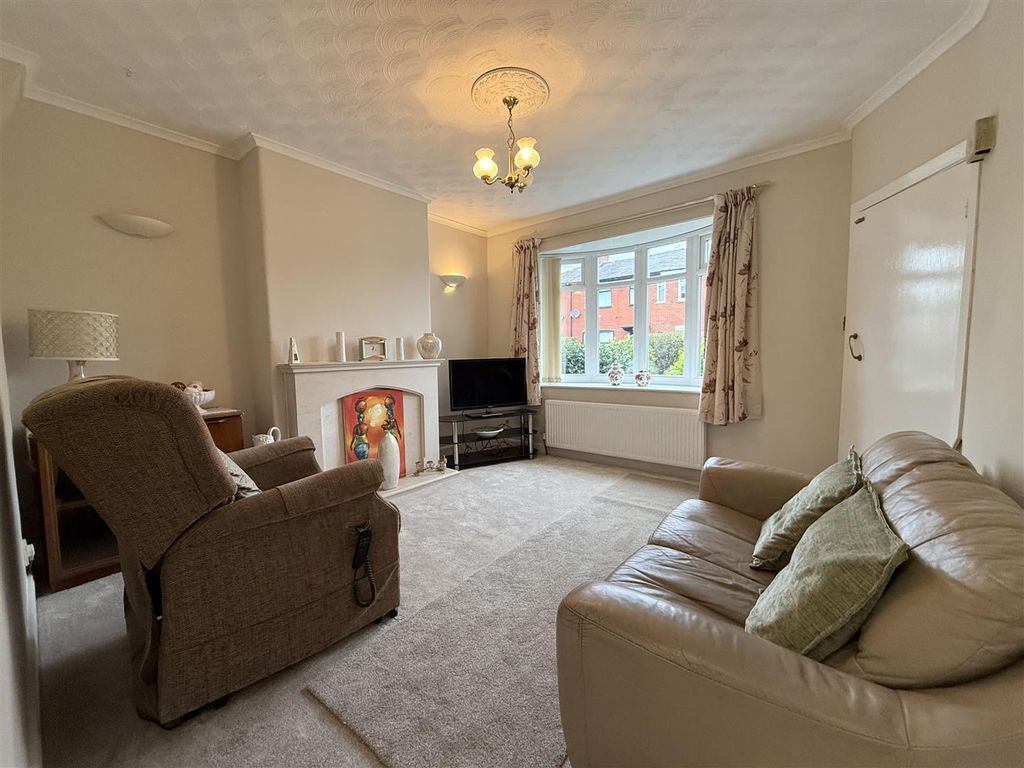 Property photo 2 of 9 Fullsizerender.Jpeg