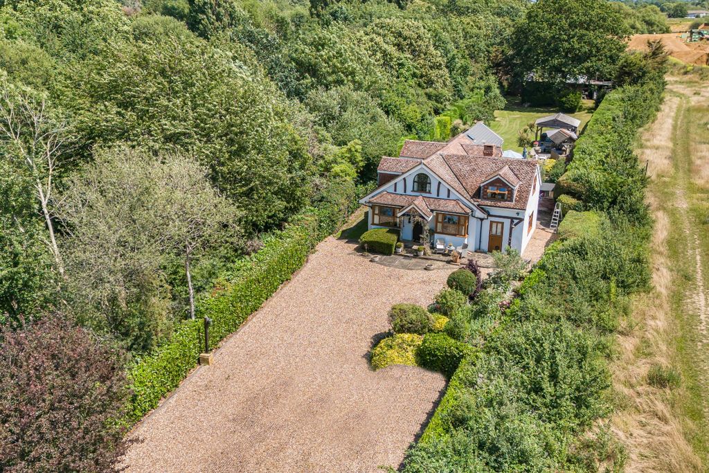 Property photo 1 of 39 5112611