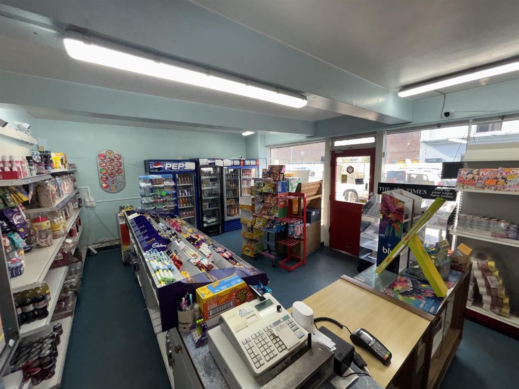 Property photo 2 of 7 Photo 1