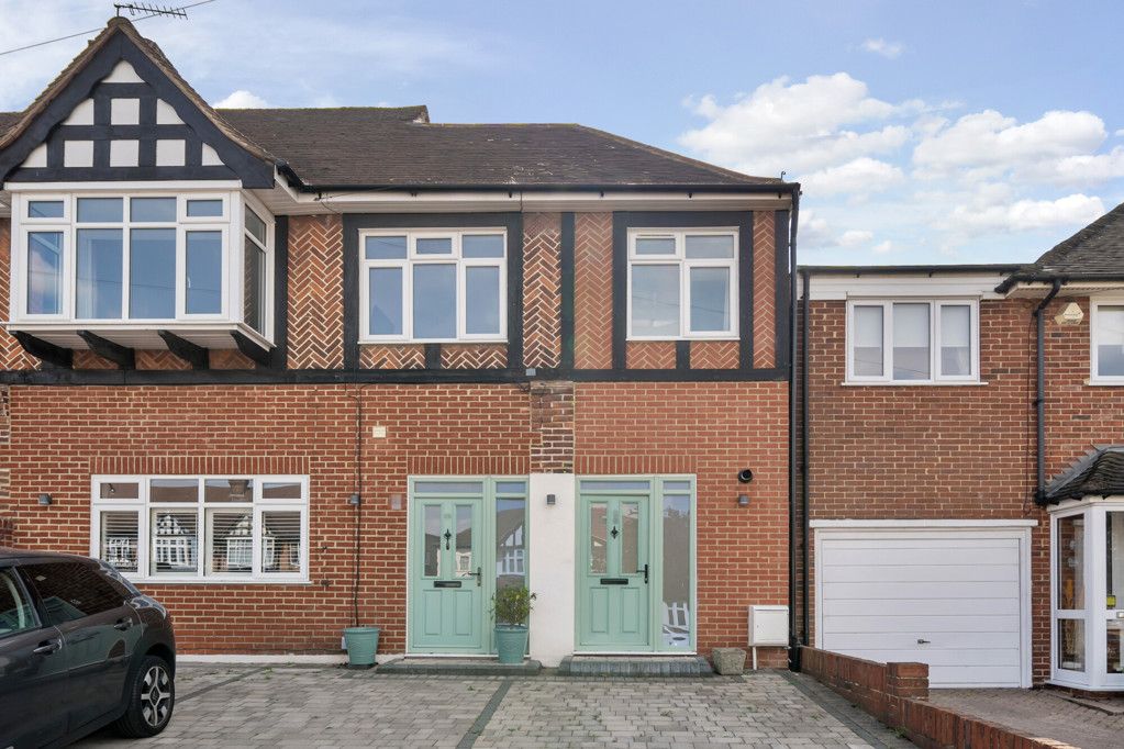 Property photo 1 of 12 External