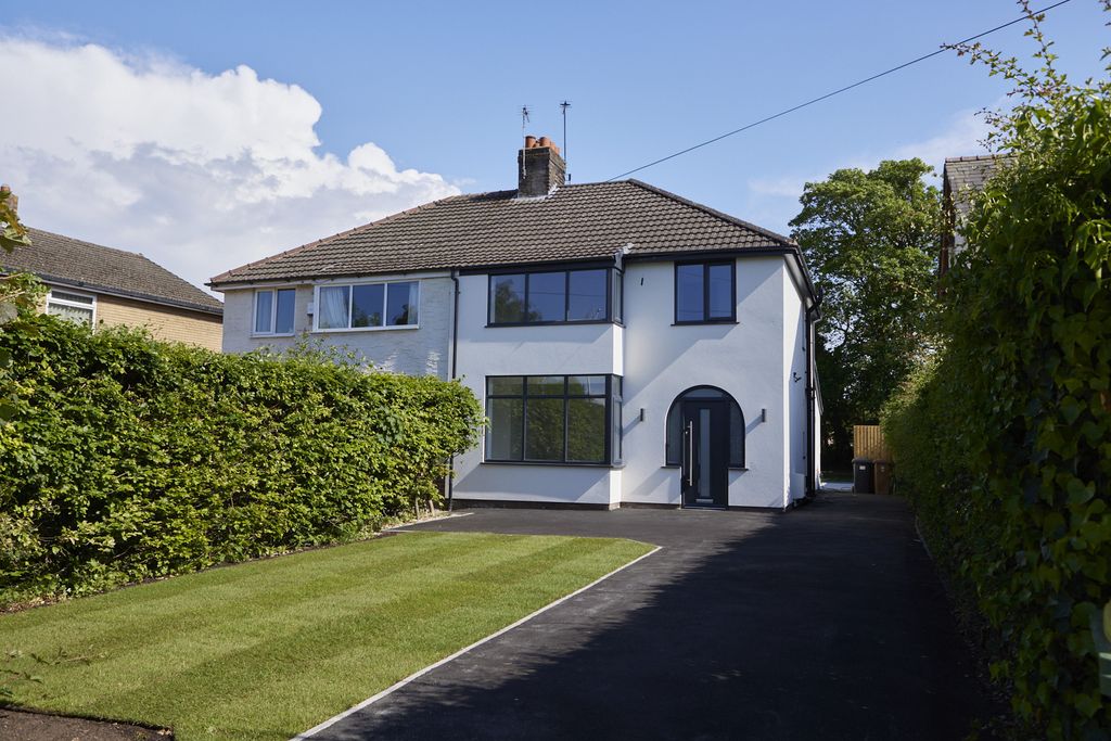 Property photo 1 of 30