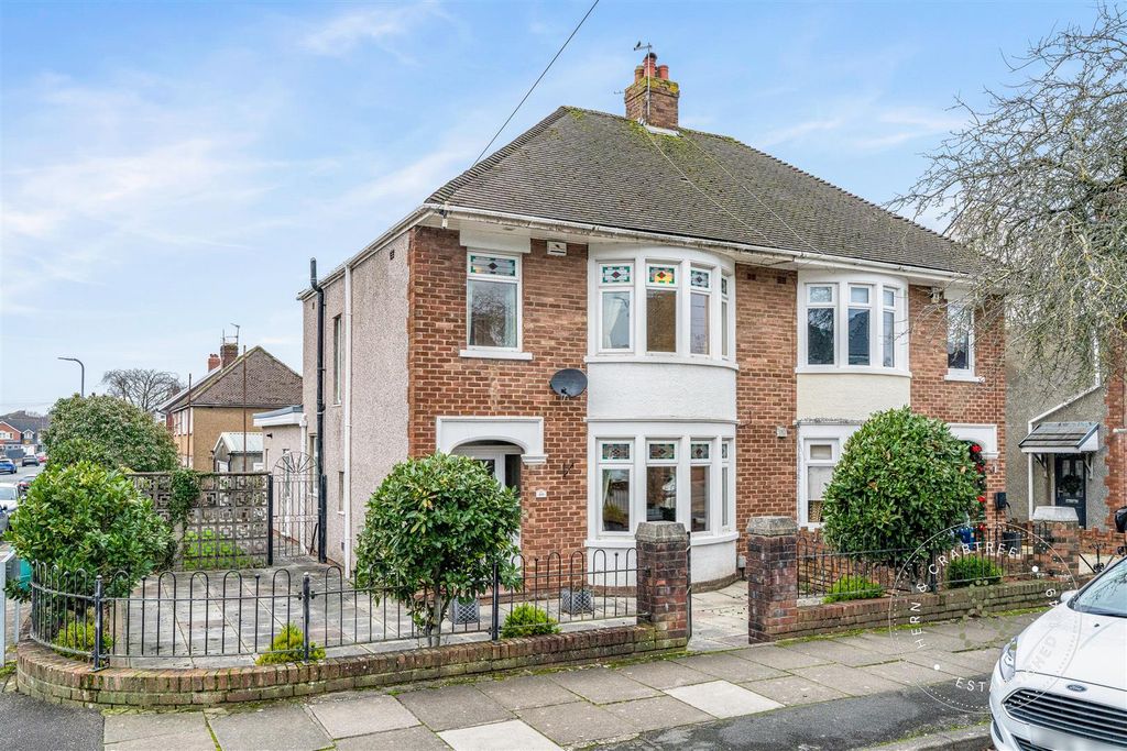 Property photo 1 of 40 Hern And Crabtree-634.Jpg