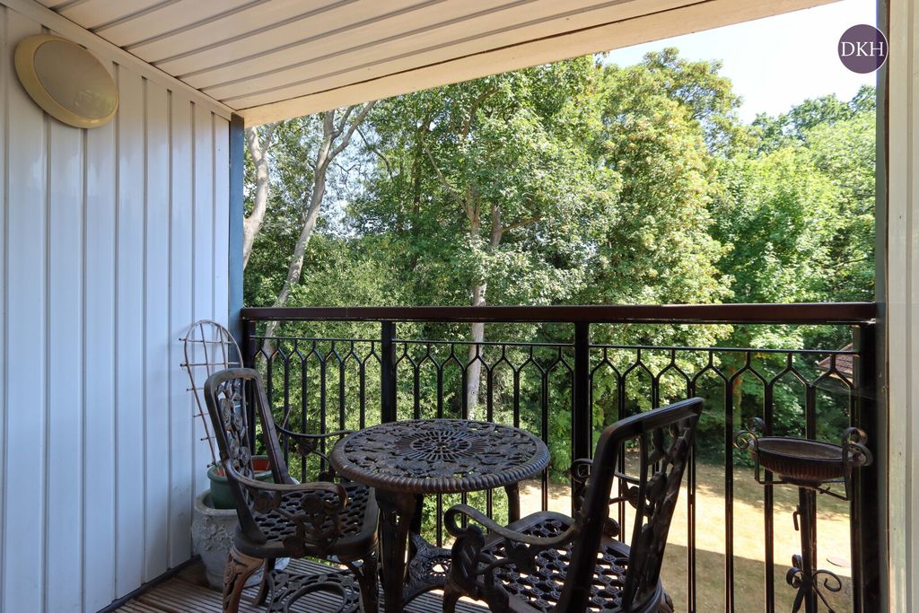 Property photo 2 of 13 Picture No. 07