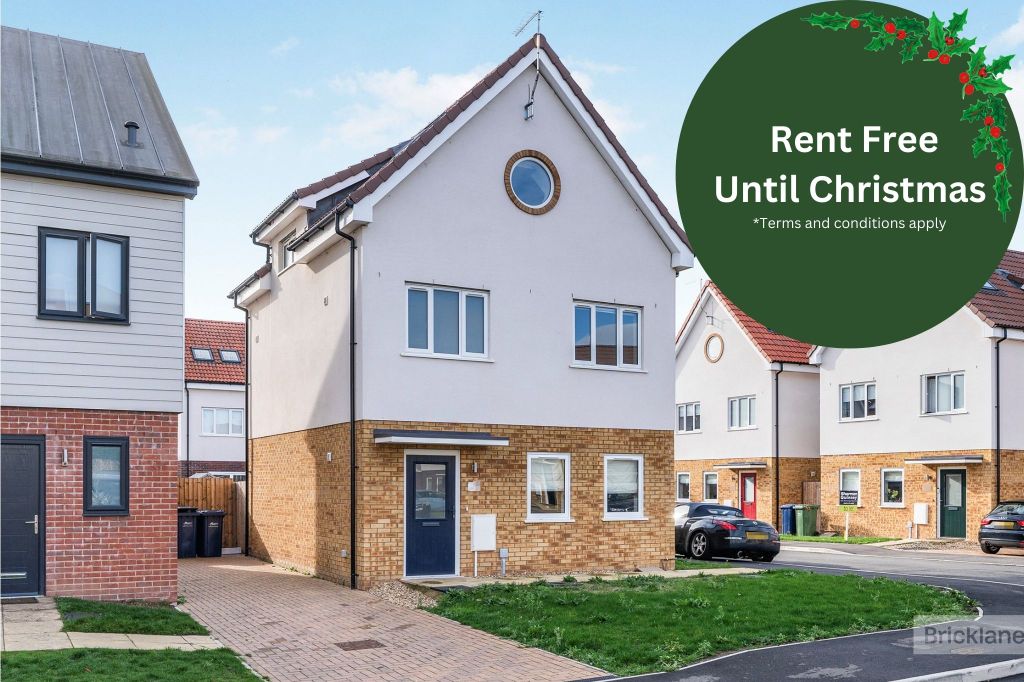 Property photo 1 of 11 Front