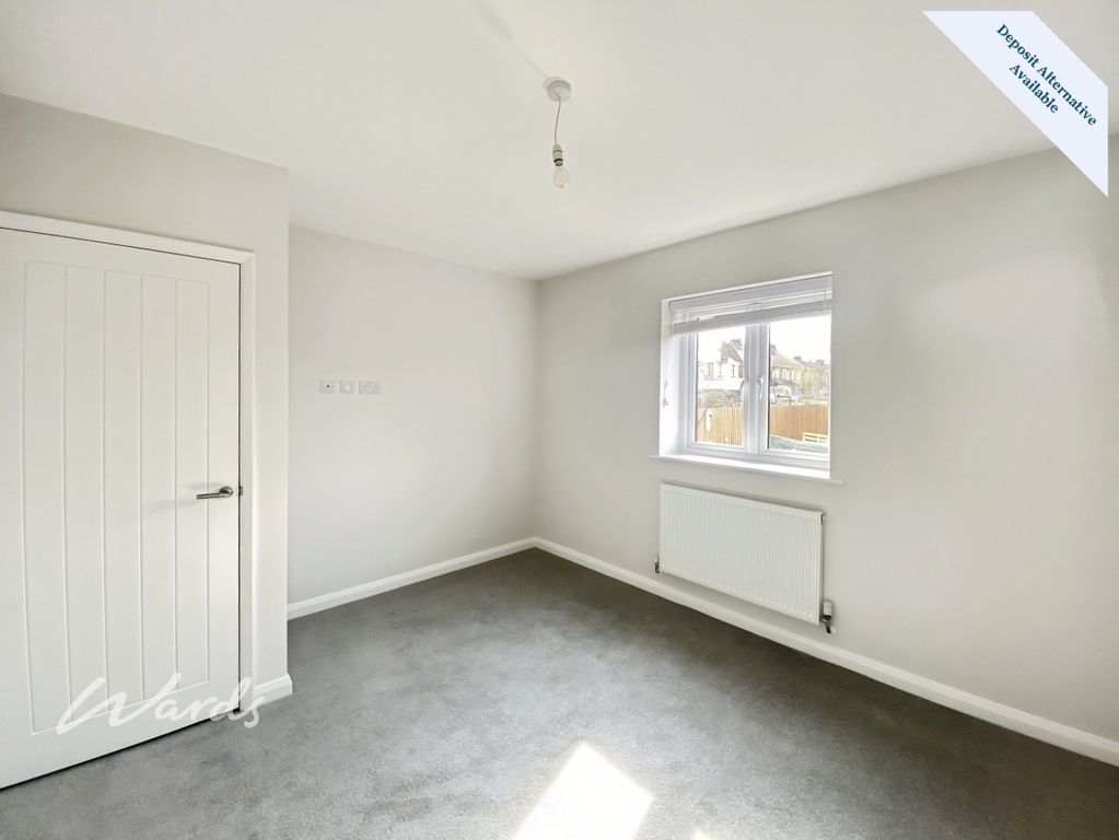 Property photo 2 of 15 Bedroom