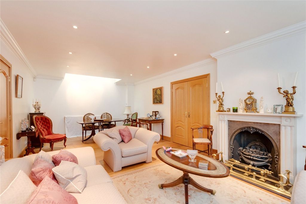 Property photo 1 of 16 Main-Image-230
